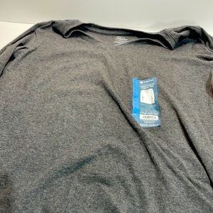 Long sleeve v-neck tee